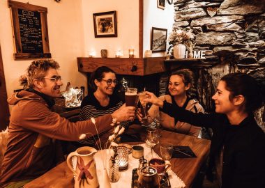 Bars, restaurants et commerces