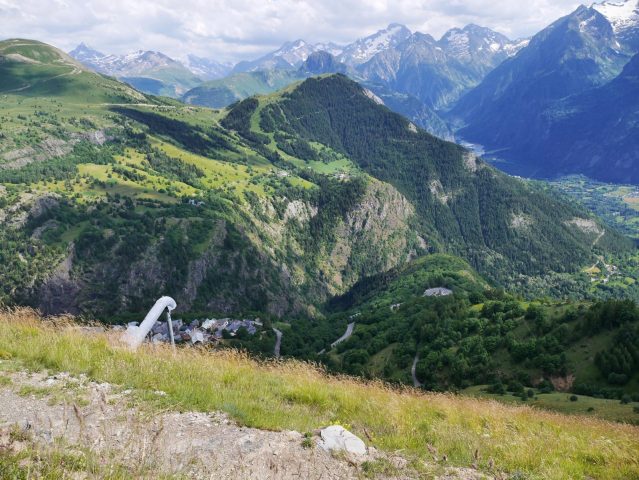 Sentier panoramique côté Alped ‘Huez